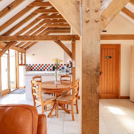 5C Hideways Villa Хънстантън Екстериор снимка