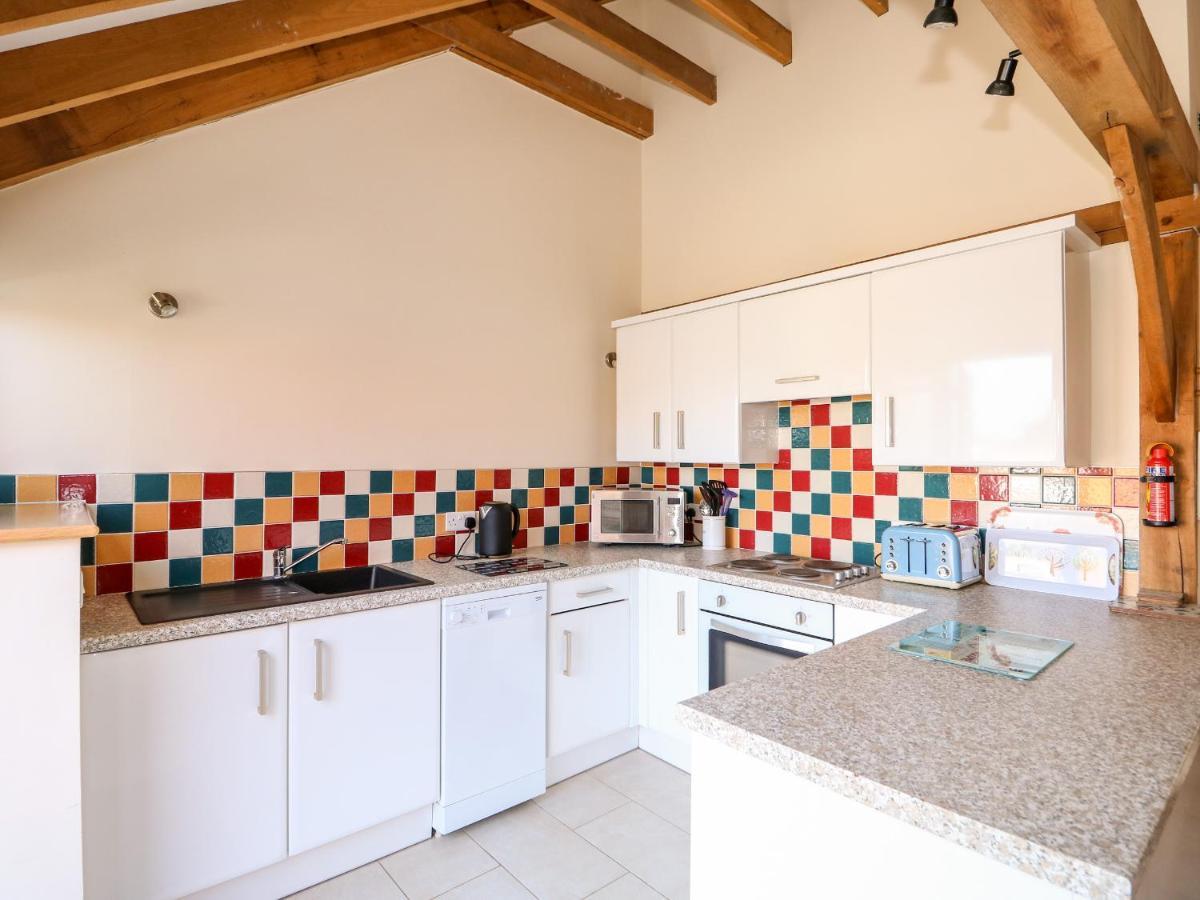 5C Hideways Villa Хънстантън Екстериор снимка